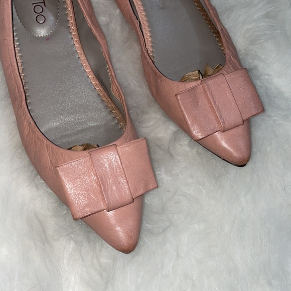 Me Too Bow Leather Flats - Picture 3 of 4